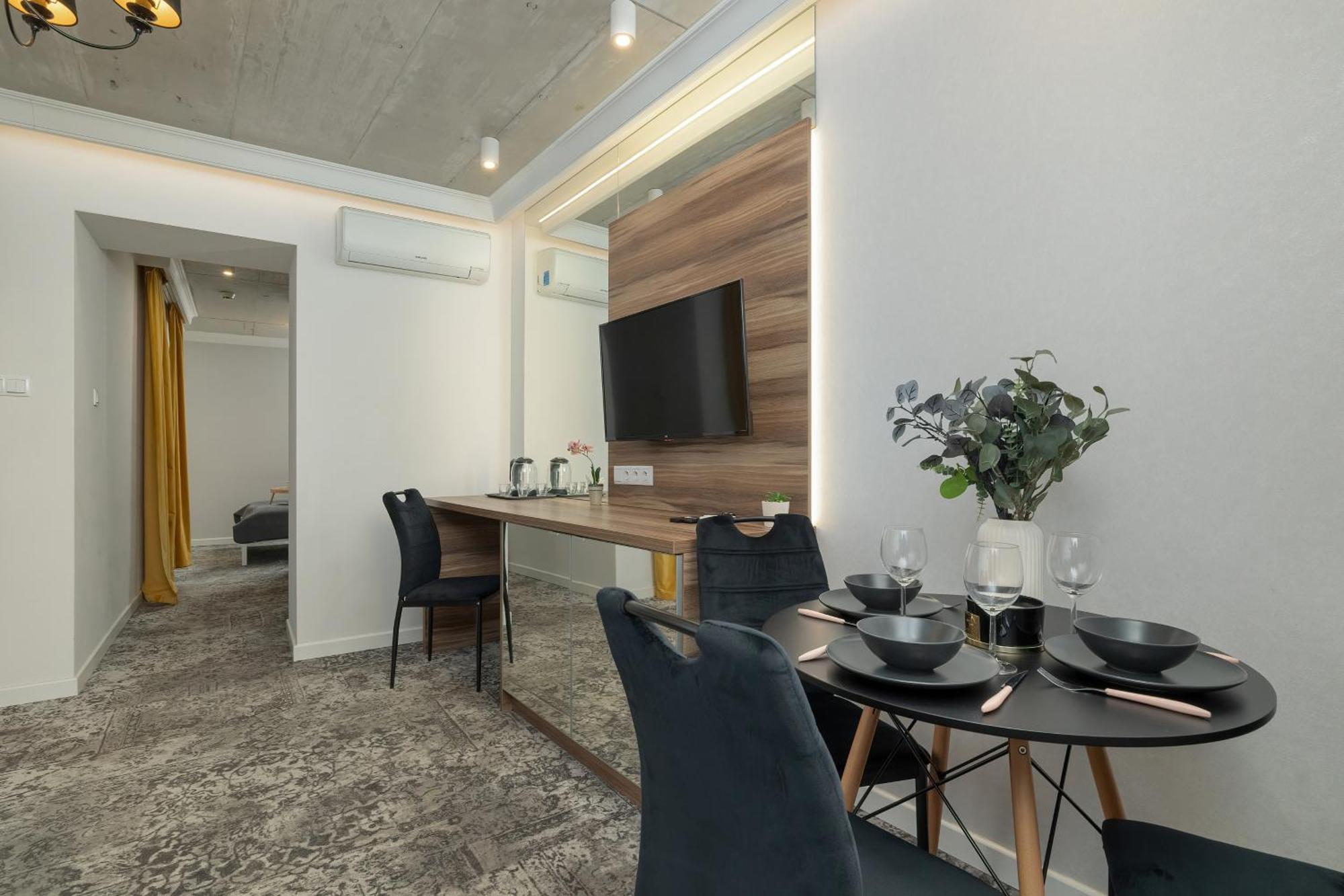 Rakowicka 6 Cracow By Renters Apartament Kraków